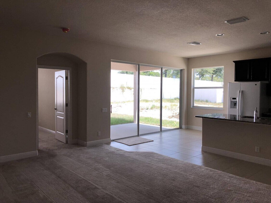 Foto del edificio - 14945 Potterton Cir