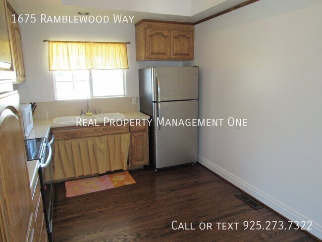 Building Photo - 1675 Ramblewood Way