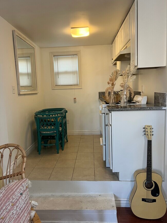 estudio - 1123 Pacific Ave