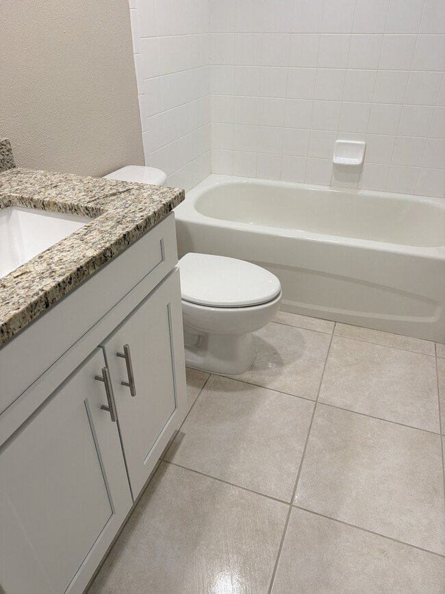 Foto del edificio - 960 Starkey Rd