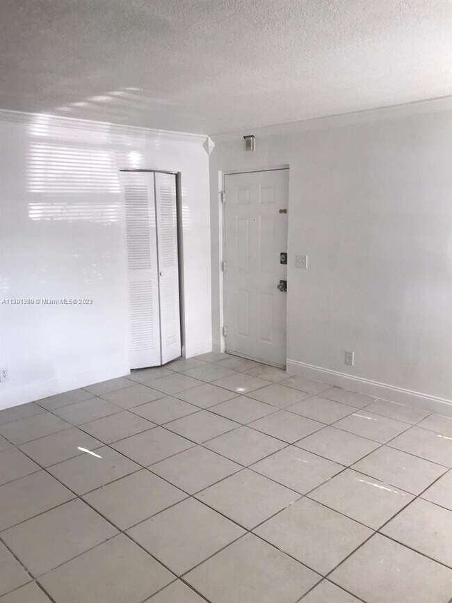 Foto del edificio - 3016 Coral Ridge Dr