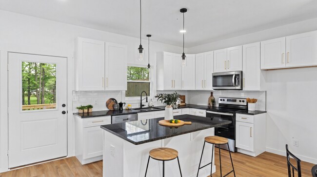 Foto del edificio - 2610 Sunnymeade Rd
