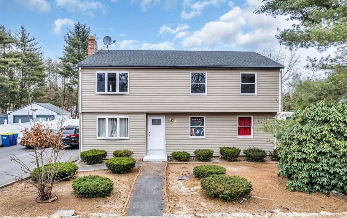 Primary Photo - 441 Summer St