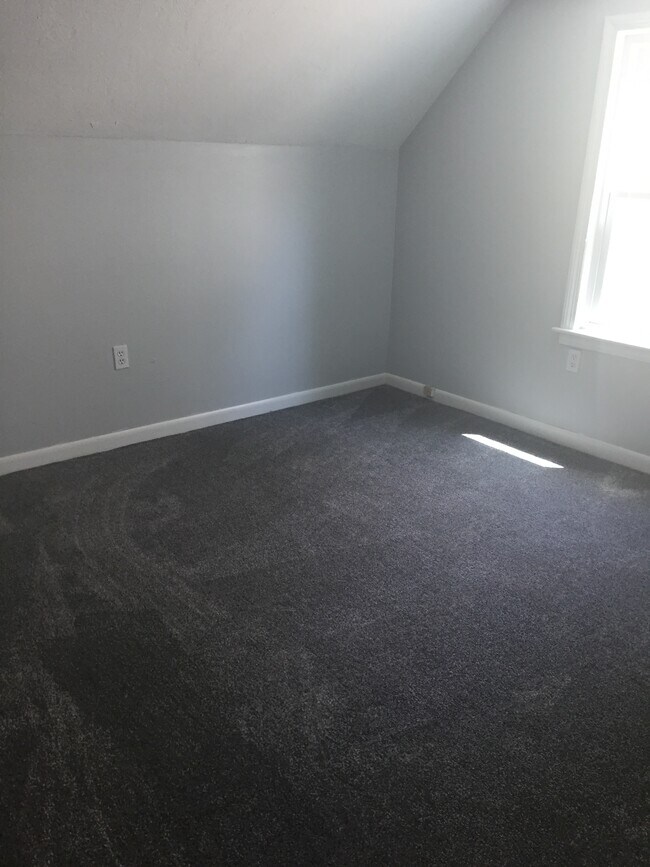 Bedroom 1 - 174 Neponset St