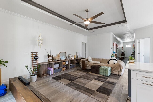 Foto del edificio - Stunning Home in Grand Oaks Neighborhood