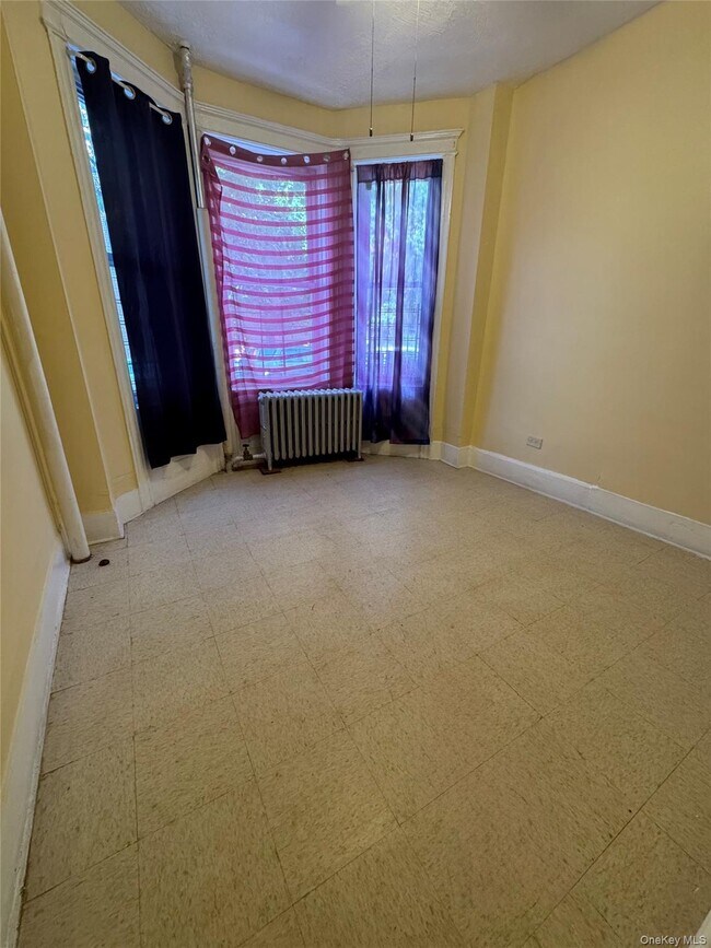 Foto del edificio - 786 Garden St