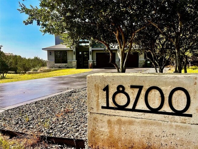Building Photo - 18700 Venture Dr
