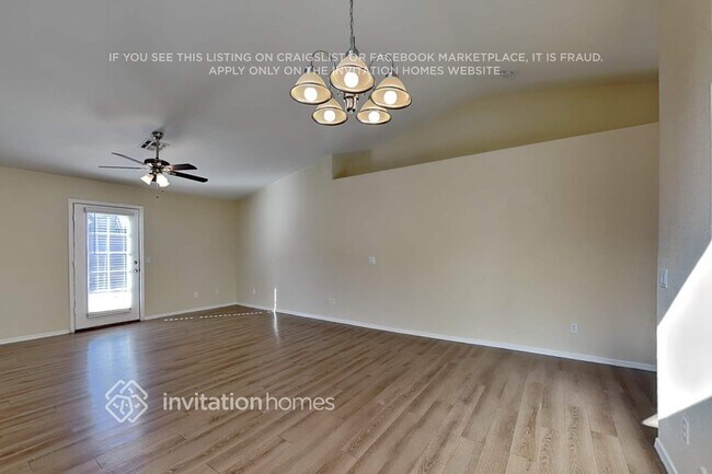 Foto del edificio - 11341 W Ruth Ave