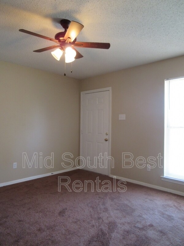 Foto del edificio - 3941 Schoolfield Rd