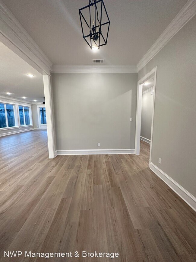 Building Photo - 3 br, 2 bath House - 913 Jackie Ray