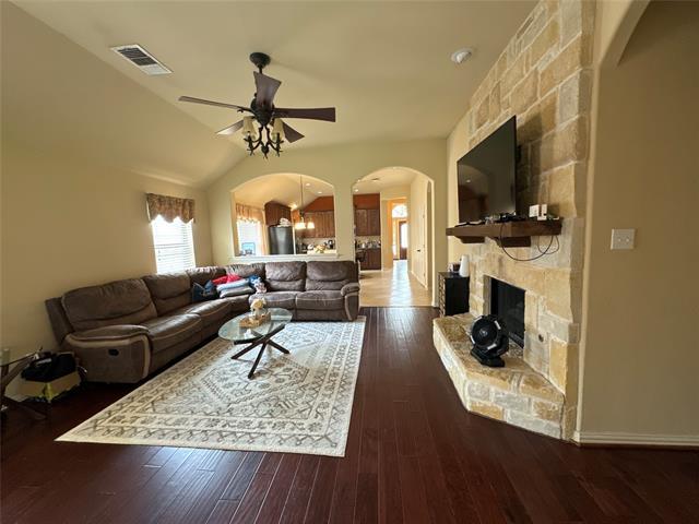 Building Photo - 12437 Woods Edge Trail