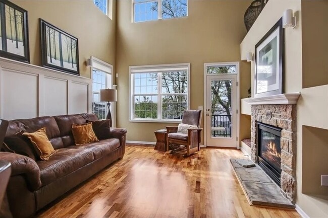 Building Photo - 18121 Kindred Ct