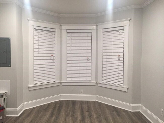 Foto del edificio - 312 Claremont Ave