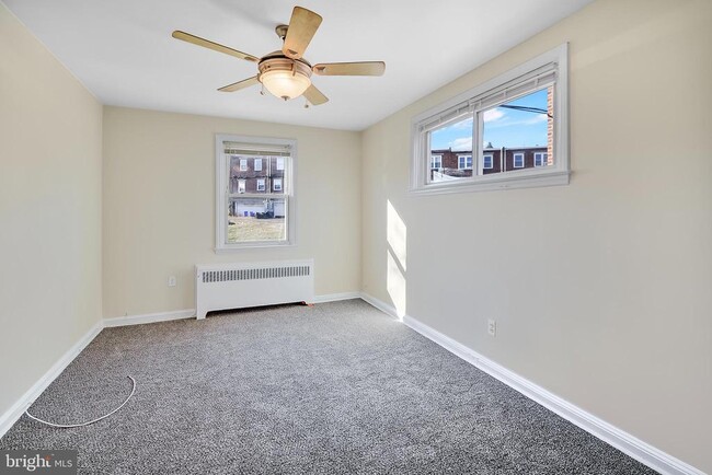 Building Photo - 808 Windermere Ave