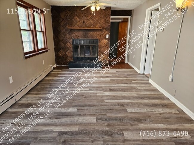 Building Photo - 115 Edson House - 4 Bed / 2 Bath