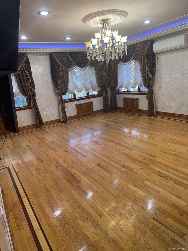 Building Photo - 138-54 Hoover Ave