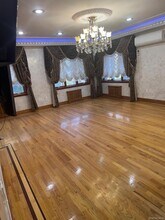 Building Photo - 138-54 Hoover Ave