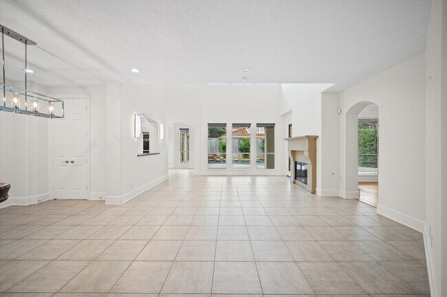 Foto del edificio - 14227 Flower Creek Ln