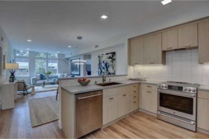 Primary Photo - 2 bedroom in Palo Alto CA 94301