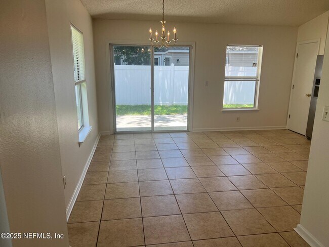 Building Photo - 254 Cezanne Cir