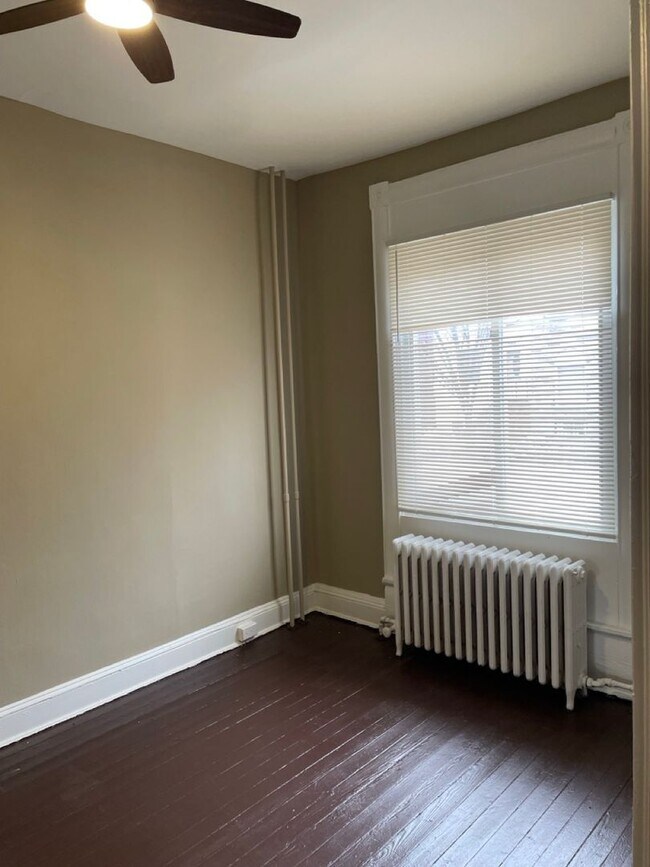 Foto del edificio - 719 N Milton Ave