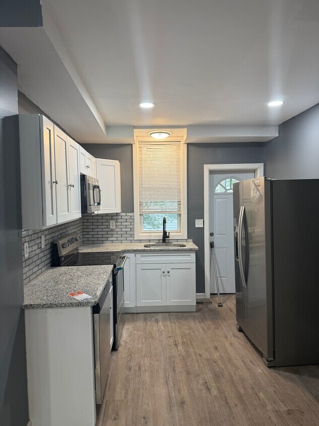 Foto principal - 2762 N Hemberger St