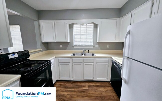 Building Photo - 3713 Spottswood Ave