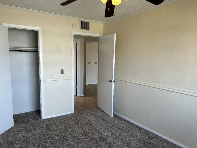 Foto del edificio - 5719 Wabash St