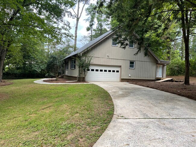 Building Photo - 115 Indian Valley Dr
