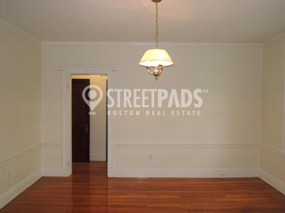 Foto del edificio - 1 bedroom in Malden MA 02148