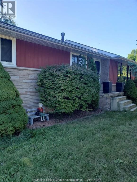 Building Photo - 2063 St Anne St