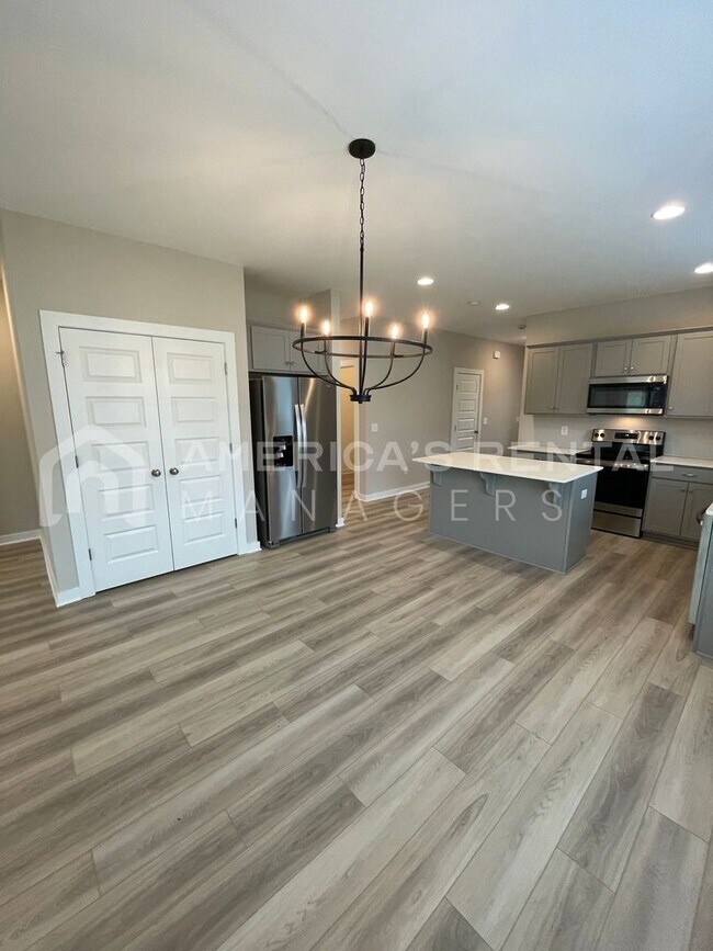 Building Photo - Home for Rent in Tuscaloosa, AL!!! View with 48 Hours Notice!