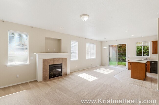 Foto del edificio - Charming 3BD | 2.5BA Townhome | Vintage Creek Community | Sherwood