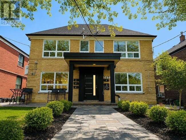 Building Photo - 347 Northcliffe Blvd