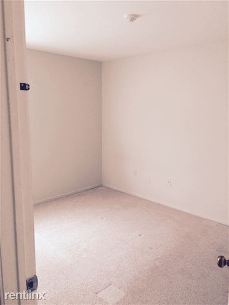 Building Photo - 43479 W Arbor Way Dr