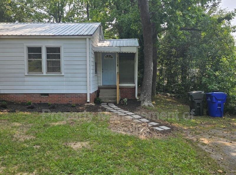 Foto principal - 117 White Oak Dr