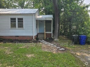 Building Photo - 117 White Oak Dr