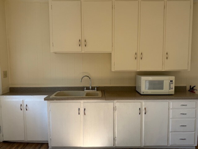 Foto del edificio - Newly Updated!! 3 Bed, 1 Bath Apartment in...