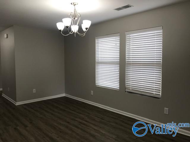 Foto del edificio - 717 Oak Cove Ln NW