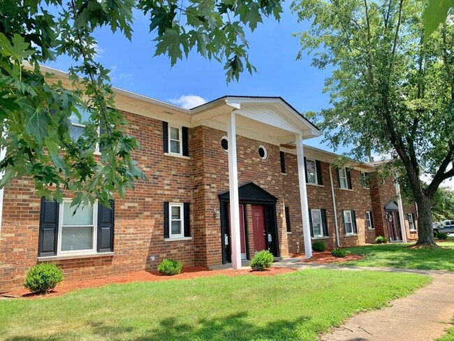 Building Photo - Mayfair Apartment Homes