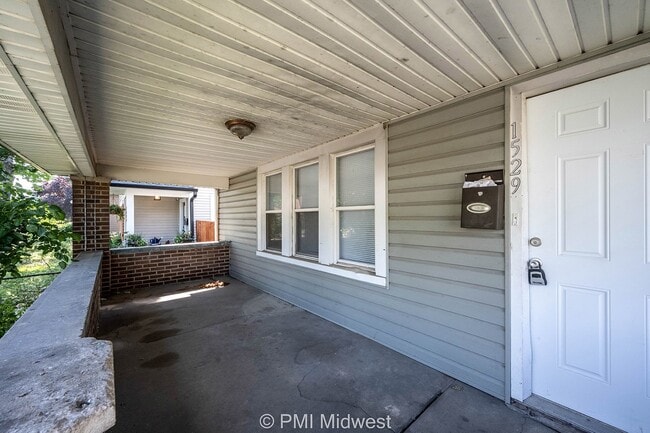 Photo - 1529 E Ohio St Apartment