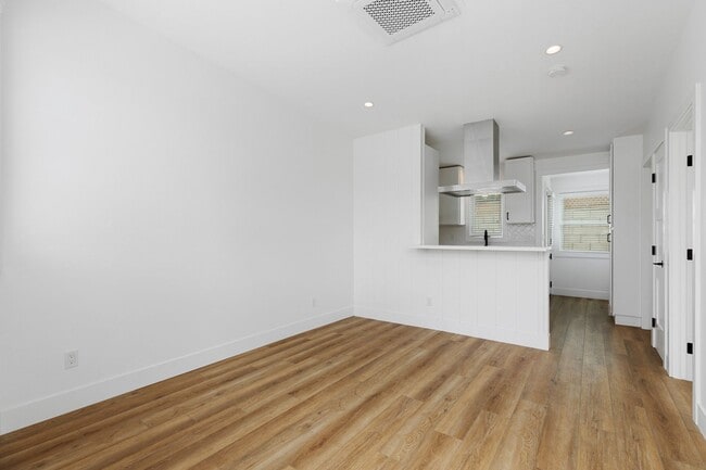 Foto del edificio - Carr- 1636-1638 Santa Ana