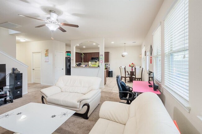 Building Photo - 1751 York Creek Dr