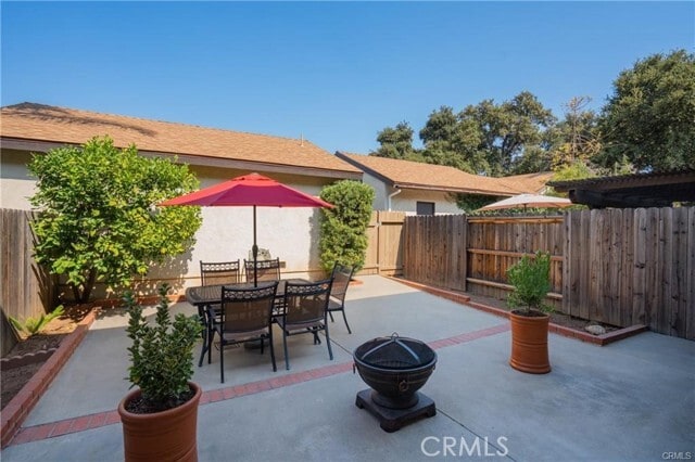 Foto del edificio - 1255 Meadowglen Ln