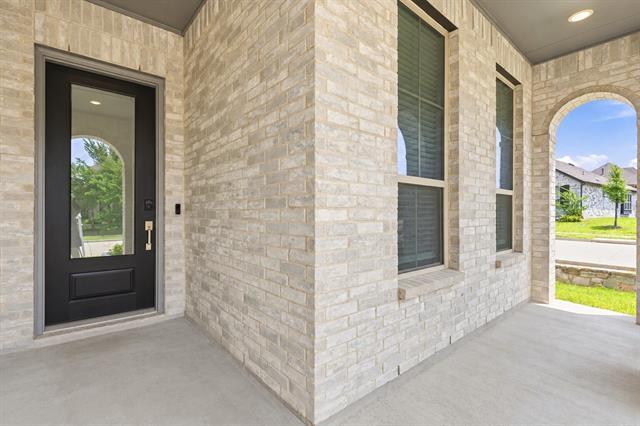 Foto del edificio - 2410 Doncaster Dr