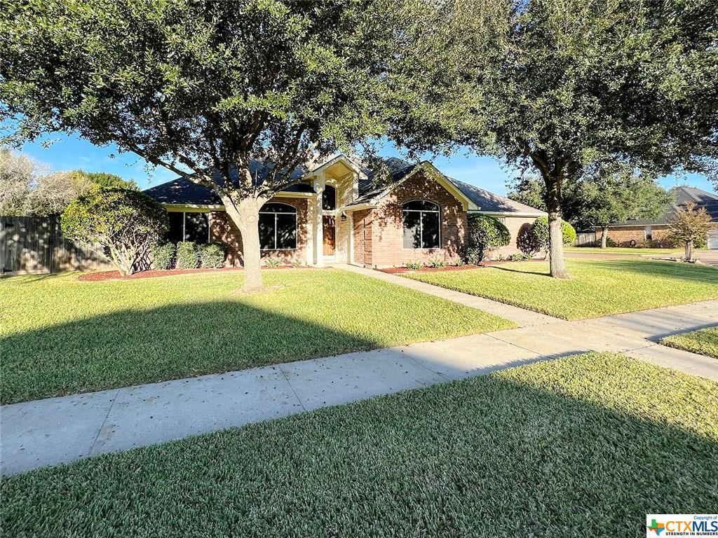 Primary Photo - 202 Crosswind Dr