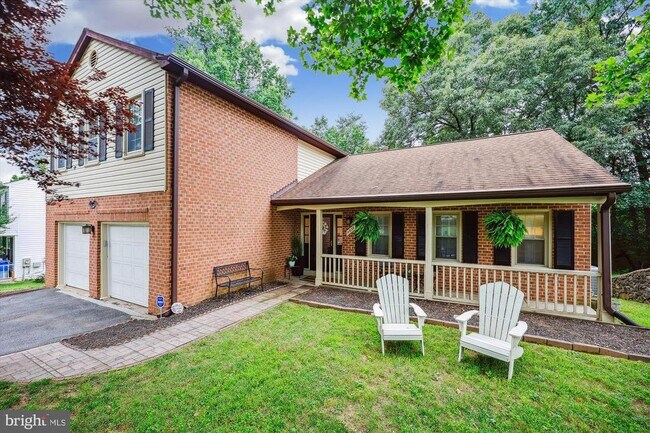 Foto del edificio - 11828 Dinwiddie Dr