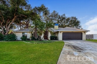 Building Photo - 2008 59th Cir S