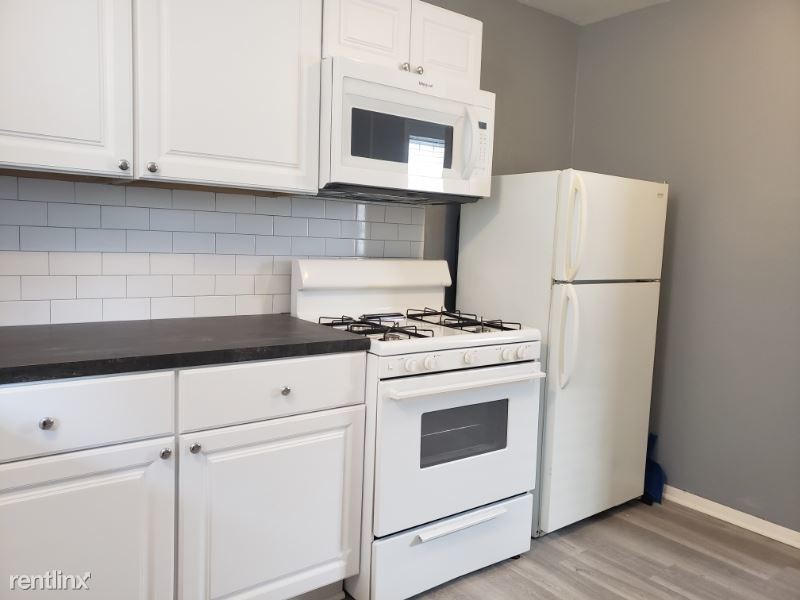 Foto principal - 282 Osborn St
