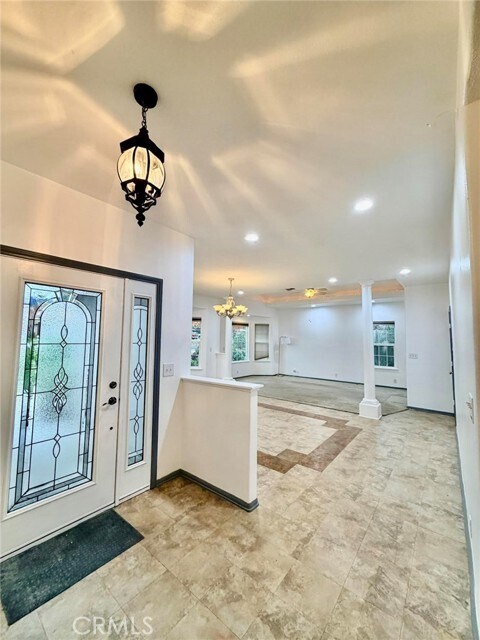 Building Photo - 2734 Grove